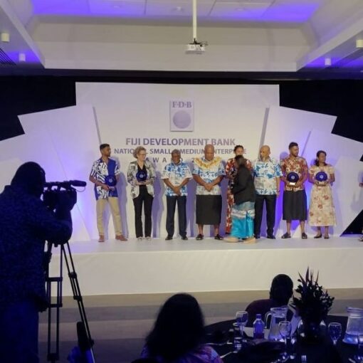 Snippets from the Studio - Hot Glass Fiji